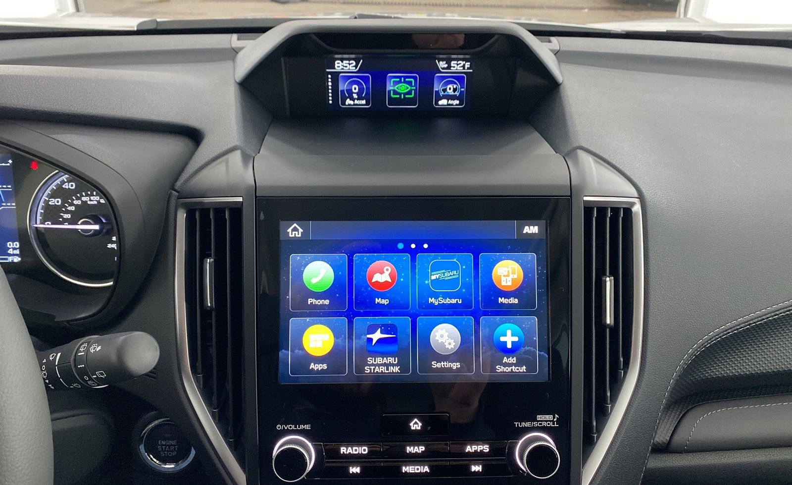 2024 Subaru Forester Touring photo 3