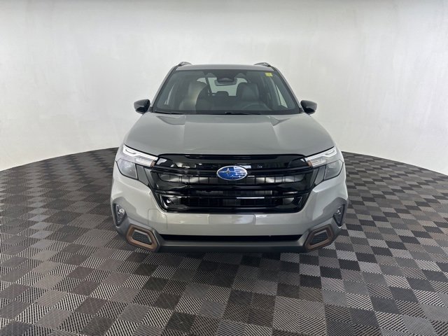 2025 Subaru Forester Sport photo 2