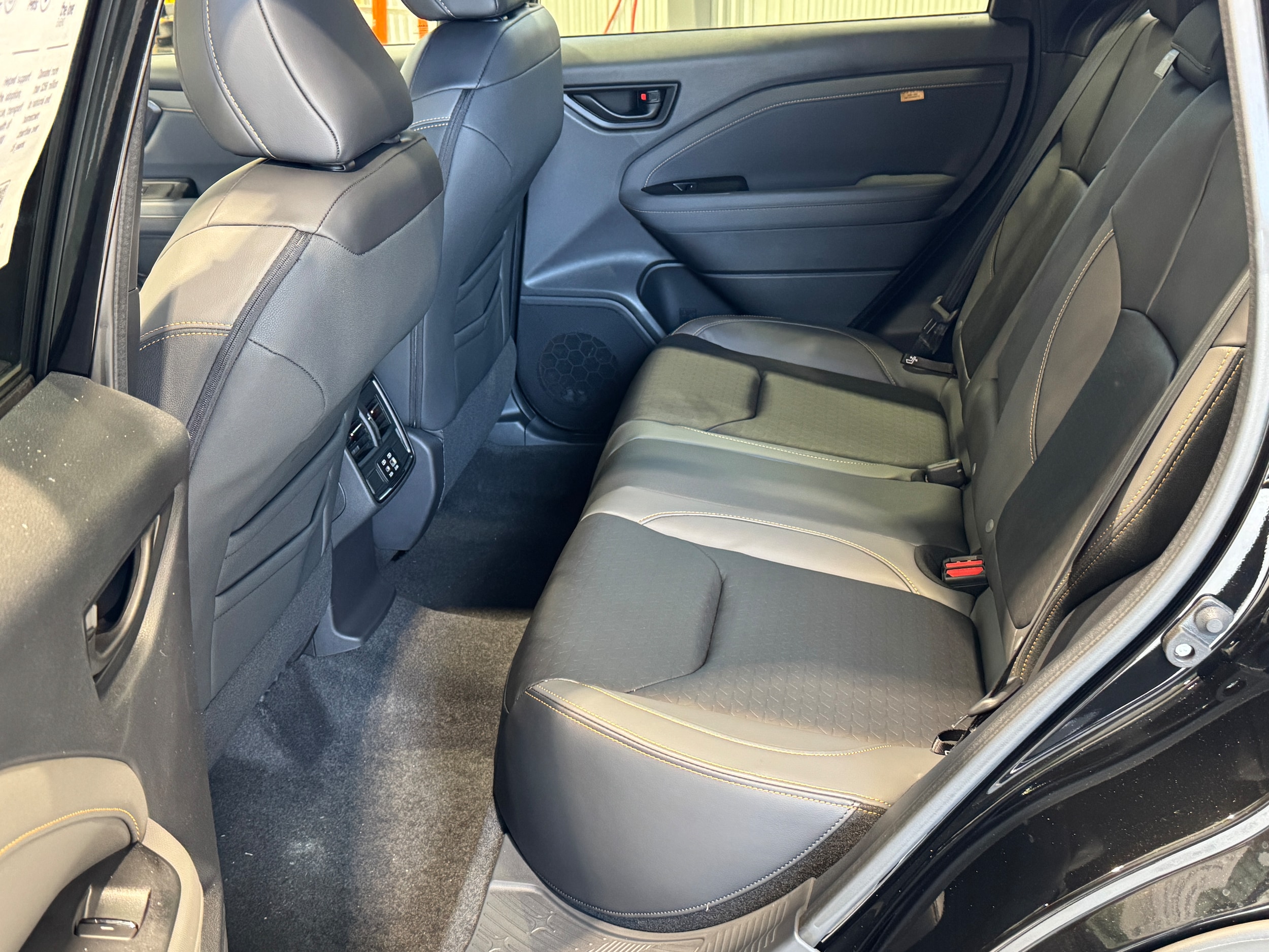 2026 Subaru Forester Wilderness - Photo 8