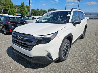 New 2025 Subaru Forester Premium SUV near Providence