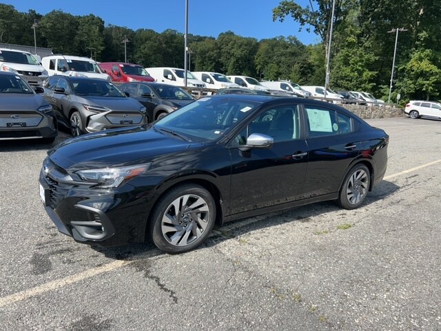 2024 Subaru Legacy Touring XT photo 3