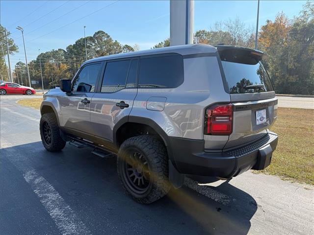 2024 Toyota Land Cruiser photo 3