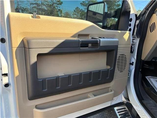2016 Ford F-450 Super Duty Lariat - Photo 39