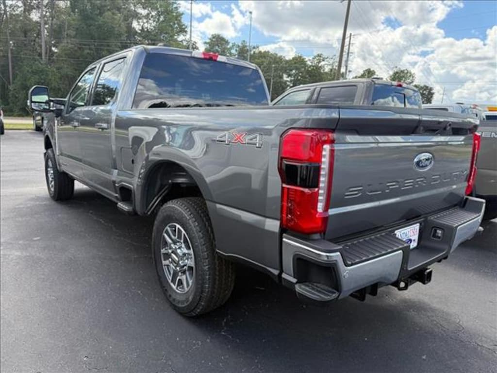 New 2026 Ford F-250 Truck Crew Cab