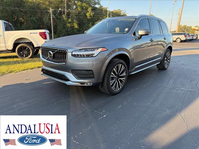 2020 Volvo XC90 Momentum