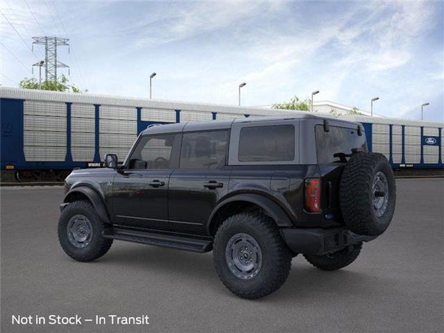 2025 Ford Bronco Outer Banks photo 4