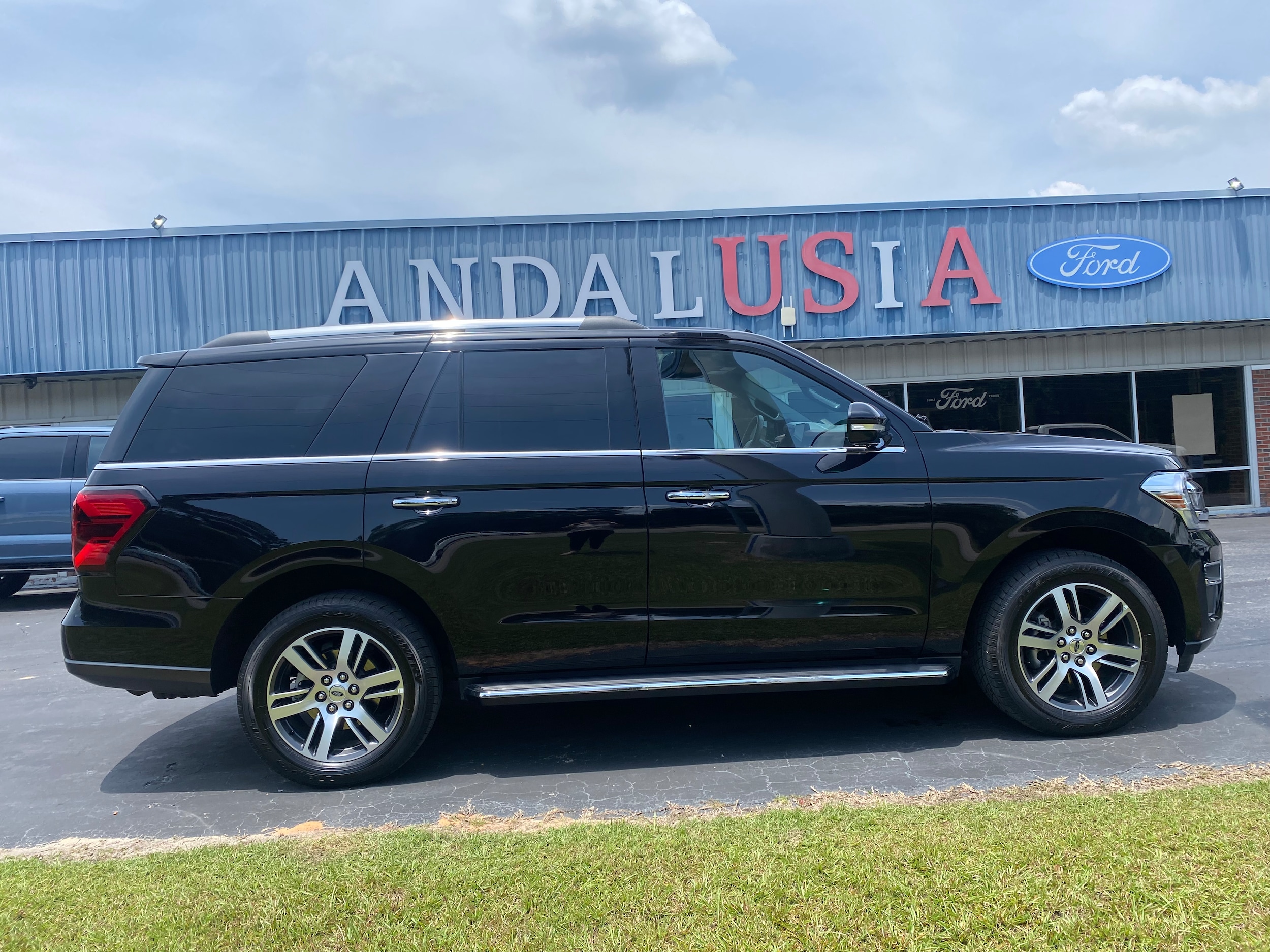 Used 2022 Ford Expedition Limited with VIN 1FMJU2AT6NEA41347 for sale in Andalusia, AL