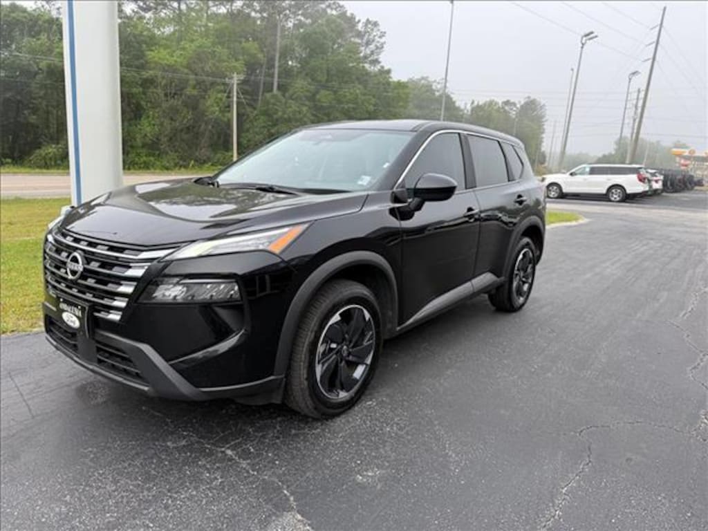 Used 2025 Nissan Rogue SV SUV