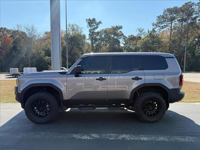 2024 Toyota Land Cruiser photo 2