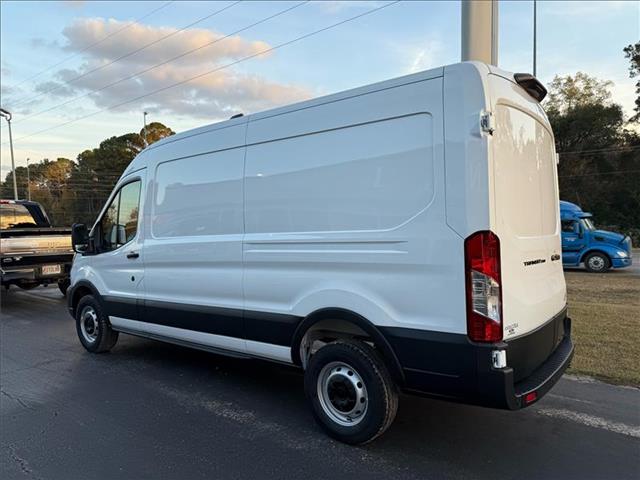 2026 Ford Transit photo 3
