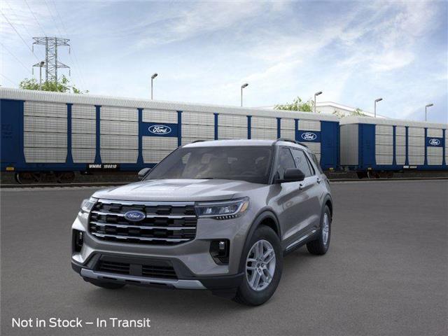 2025 Ford Explorer photo 2