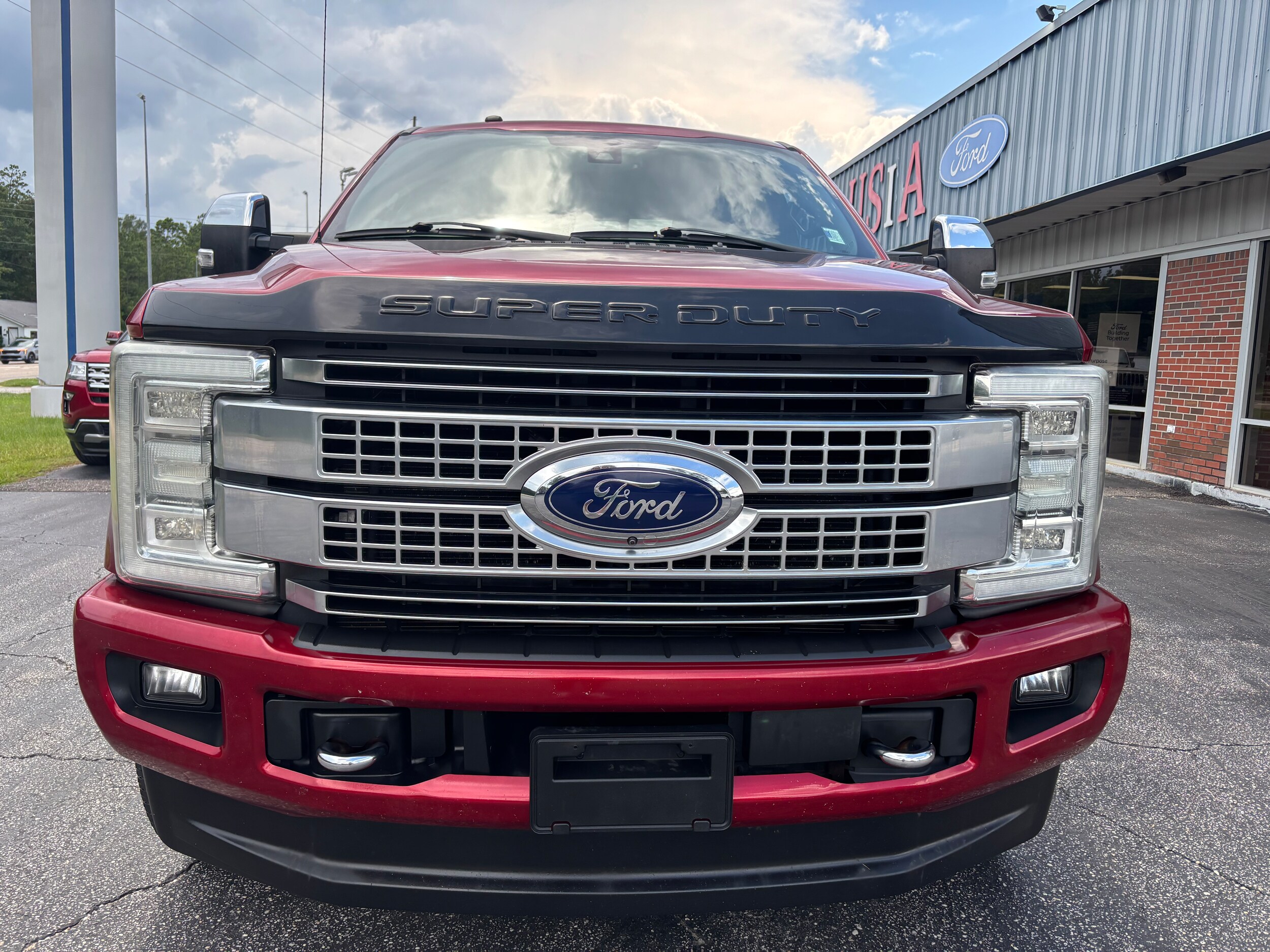 2017 Ford F-250 photo 3