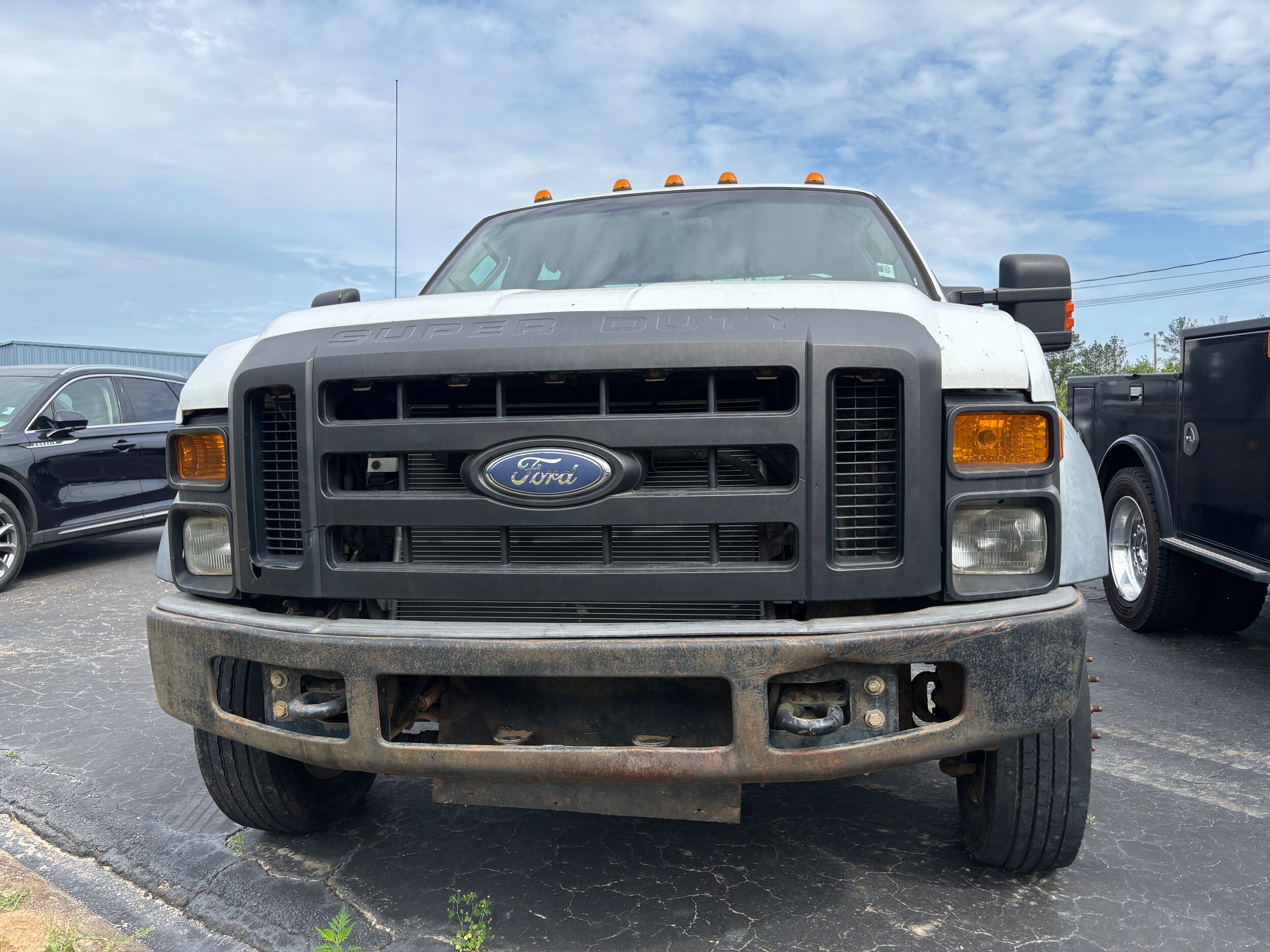 2008 Ford F-450 photo 3