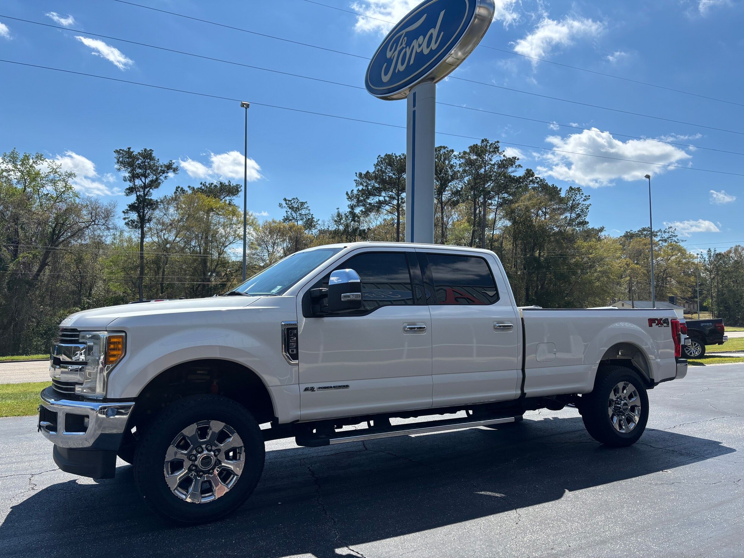 2017 Ford F-250 photo 3
