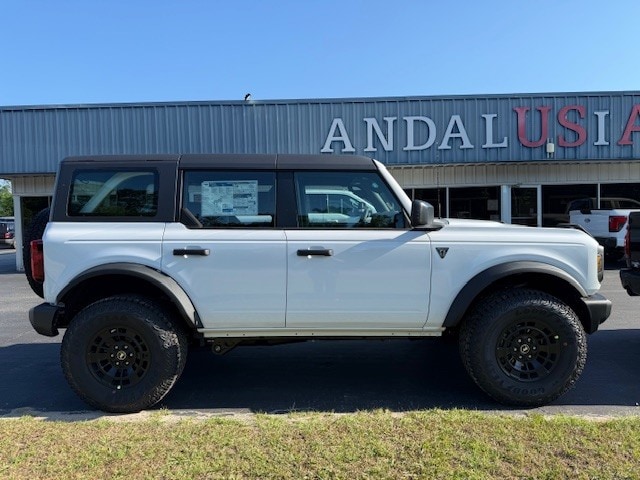 2026 Ford Bronco Base 4x4's photo