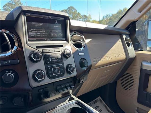 2016 Ford F-450 Super Duty Lariat - Photo 44