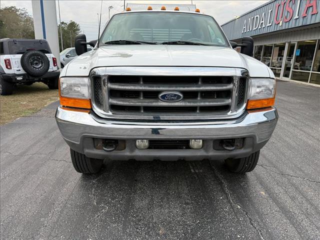 2001 Ford F-550 - Photo 8
