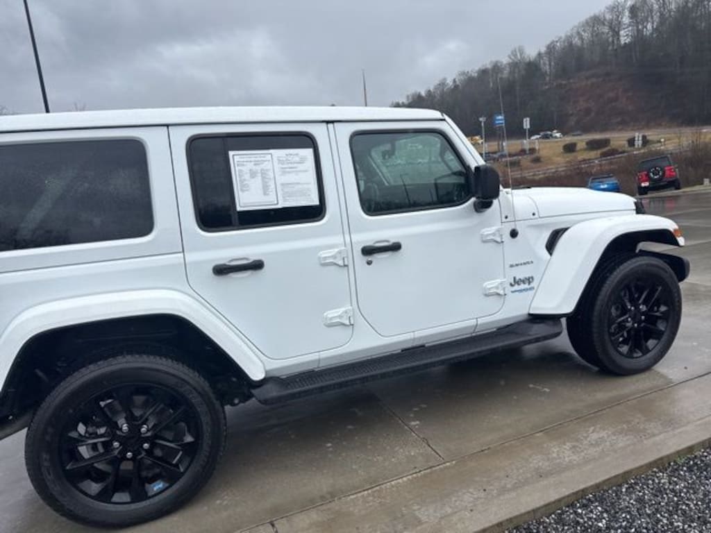 Used 2022 Jeep Wrangler 4xe Unlimited Sahara SUV