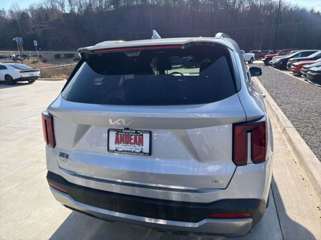 Used 2025 Kia Sorento Hybrid SX Prestige SUV