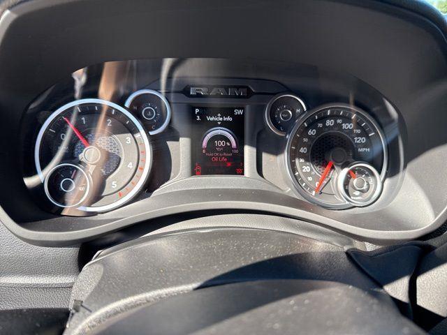 2026 RAM 3500 Chassis Tradesman - Photo 13