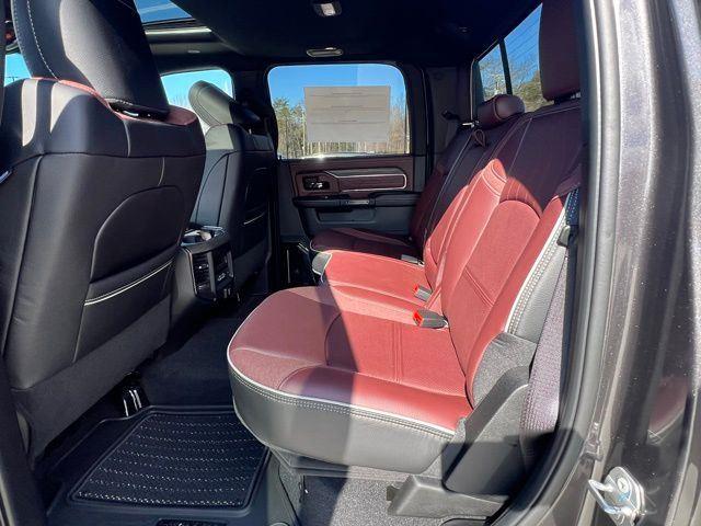 2025 RAM 3500 Limited - Photo 24