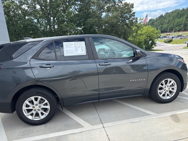 2020 Chevrolet Equinox LS photo 4
