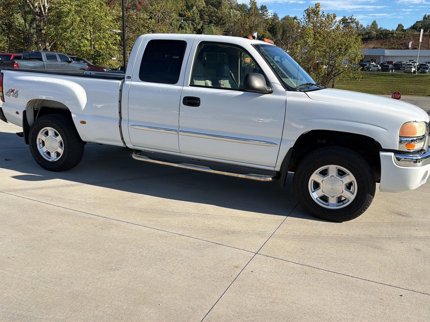 Used 2004 GMC Sierra 1500 SLT with VIN 2GTEK19T441143630 for sale in Franklin, NC