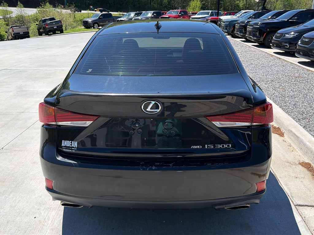 Used 2017 Lexus IS IS 300 Sedan