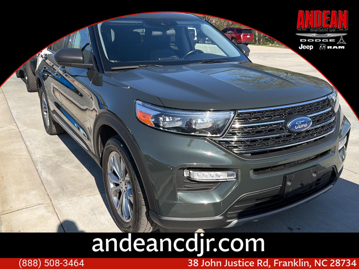 2022 Ford Explorer XLT 4WD's photo