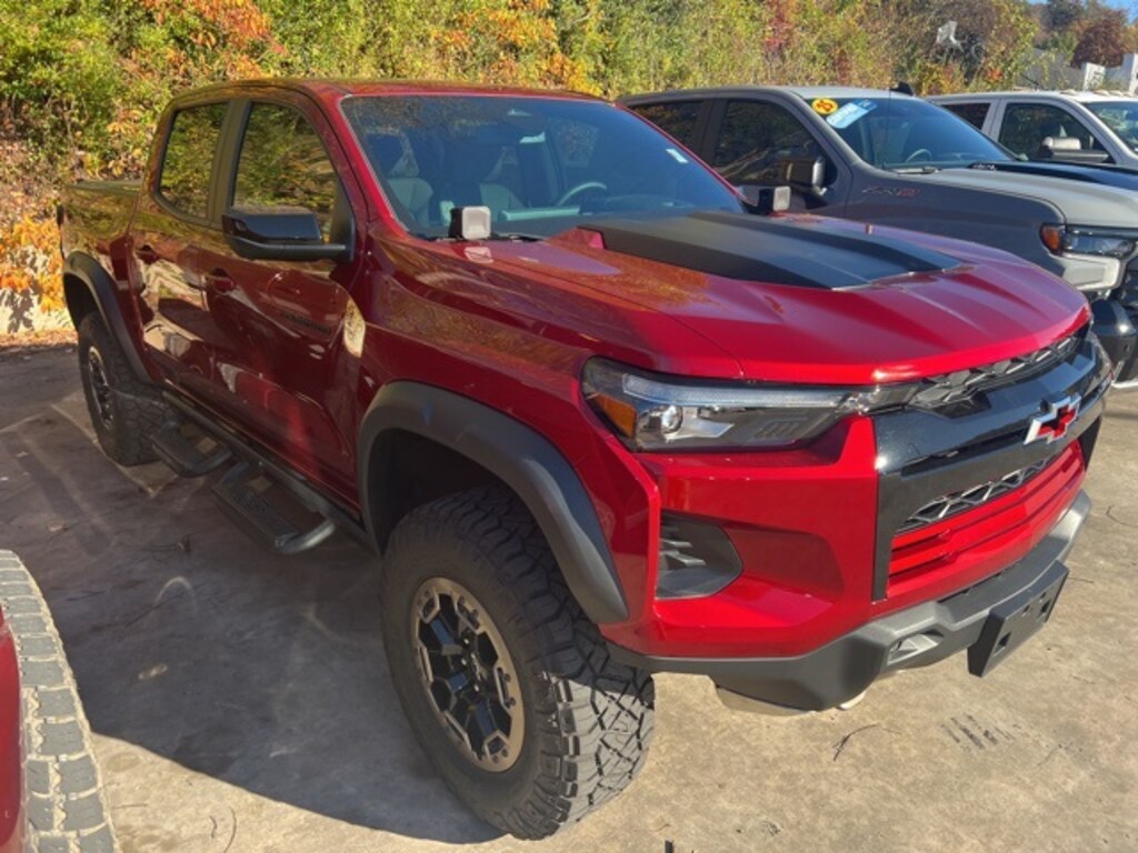 Used 2024 Chevrolet Colorado ZR2 Truck
