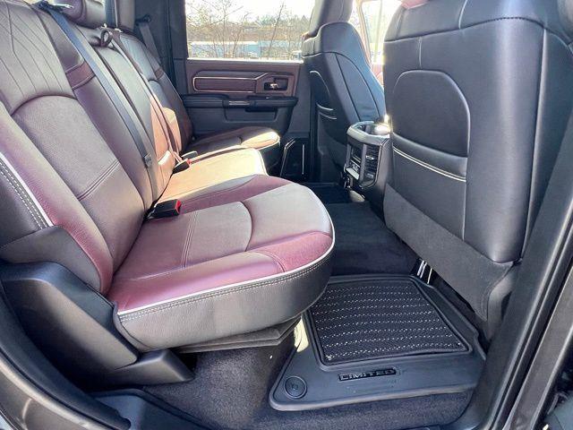 2025 RAM 3500 Limited - Photo 28