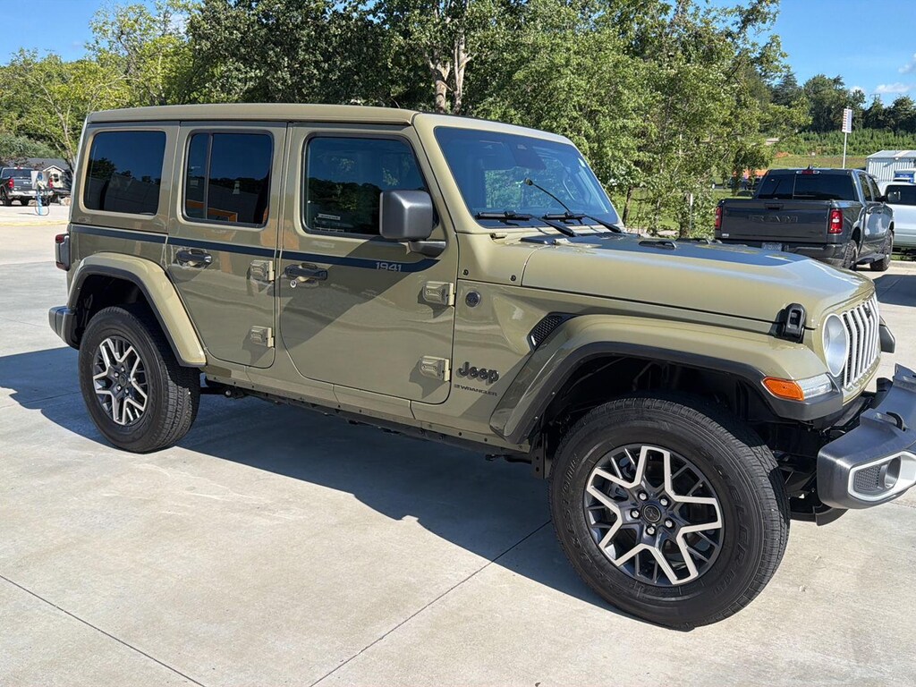 Used 2026 Jeep Wrangler Sahara 4-door