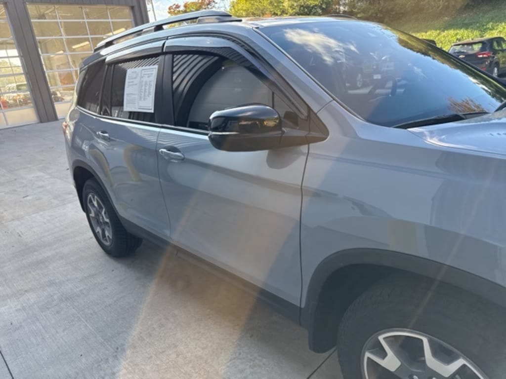 Used 2022 Honda Passport TrailSport SUV