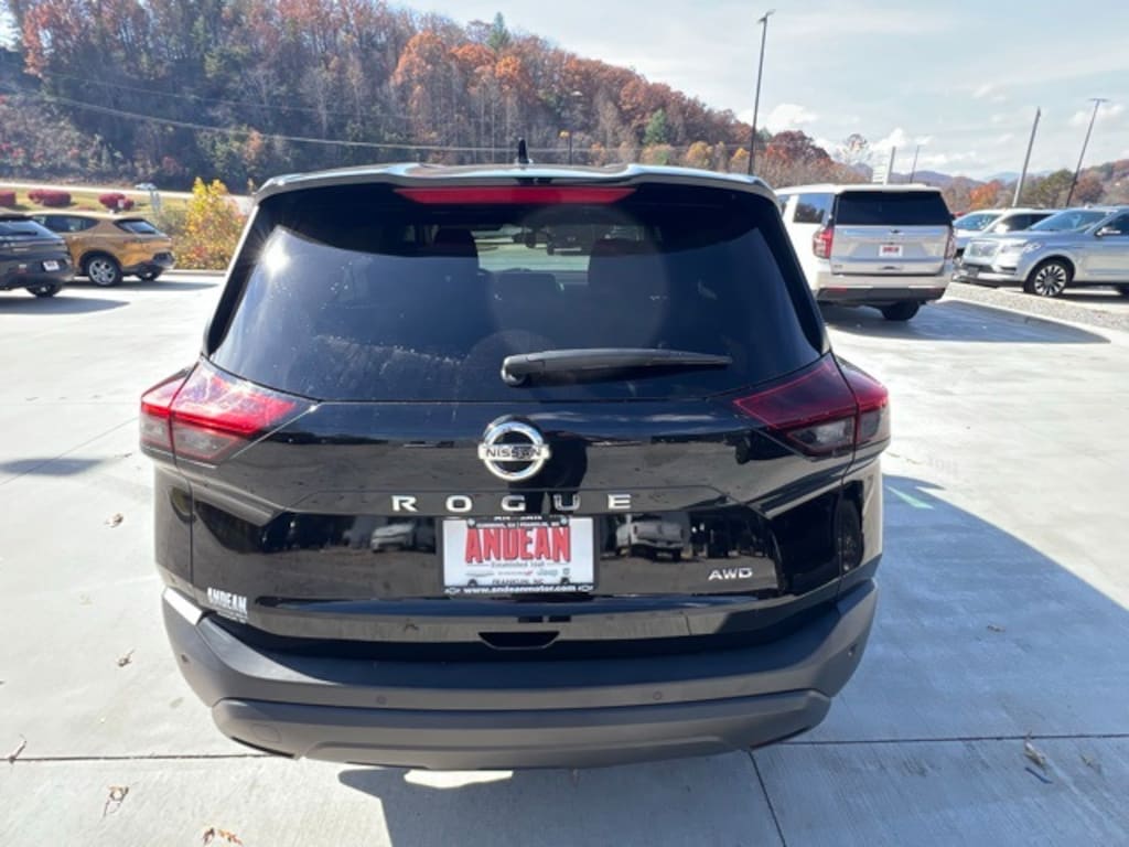 Used 2021 Nissan Rogue S SUV