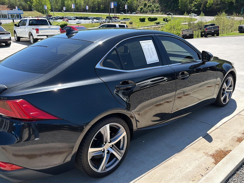 Used 2017 Lexus IS IS 300 Sedan