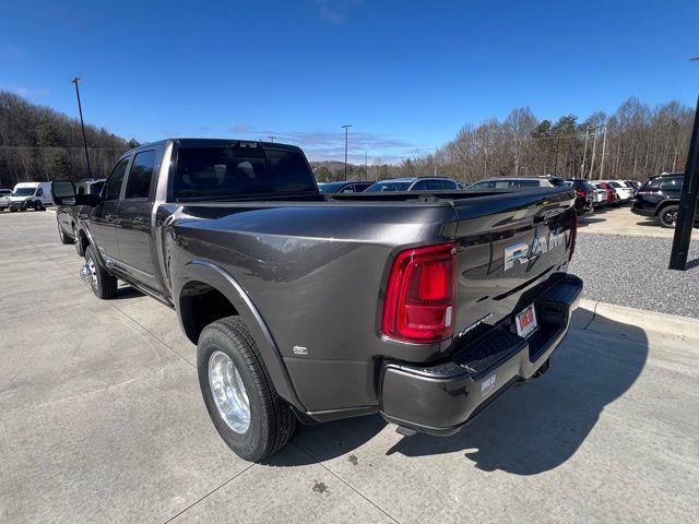 2025 RAM 3500 Limited - Photo 6