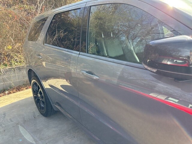 2022 Dodge Durango GT Plus photo 2