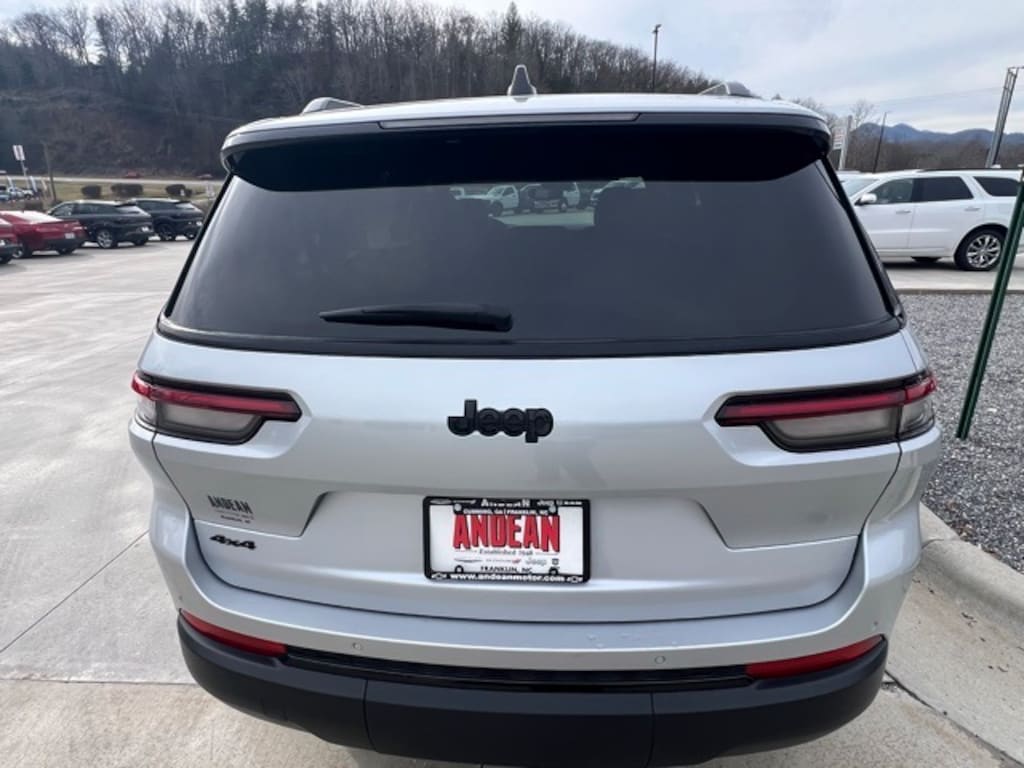 Used 2024 Jeep Grand Cherokee L Altitude X SUV