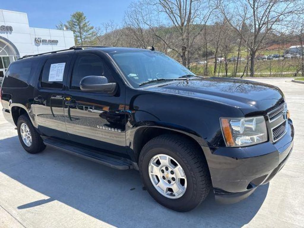 Used 2014 Chevrolet Suburban LS SUV