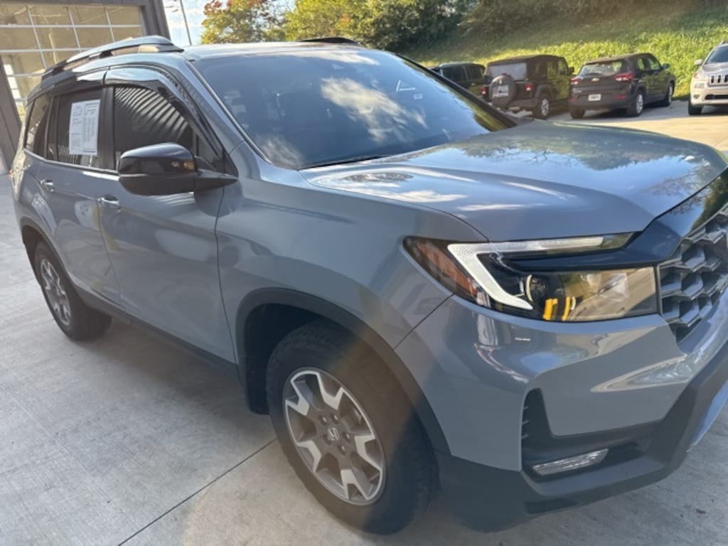 Used 2022 Honda Passport TrailSport SUV