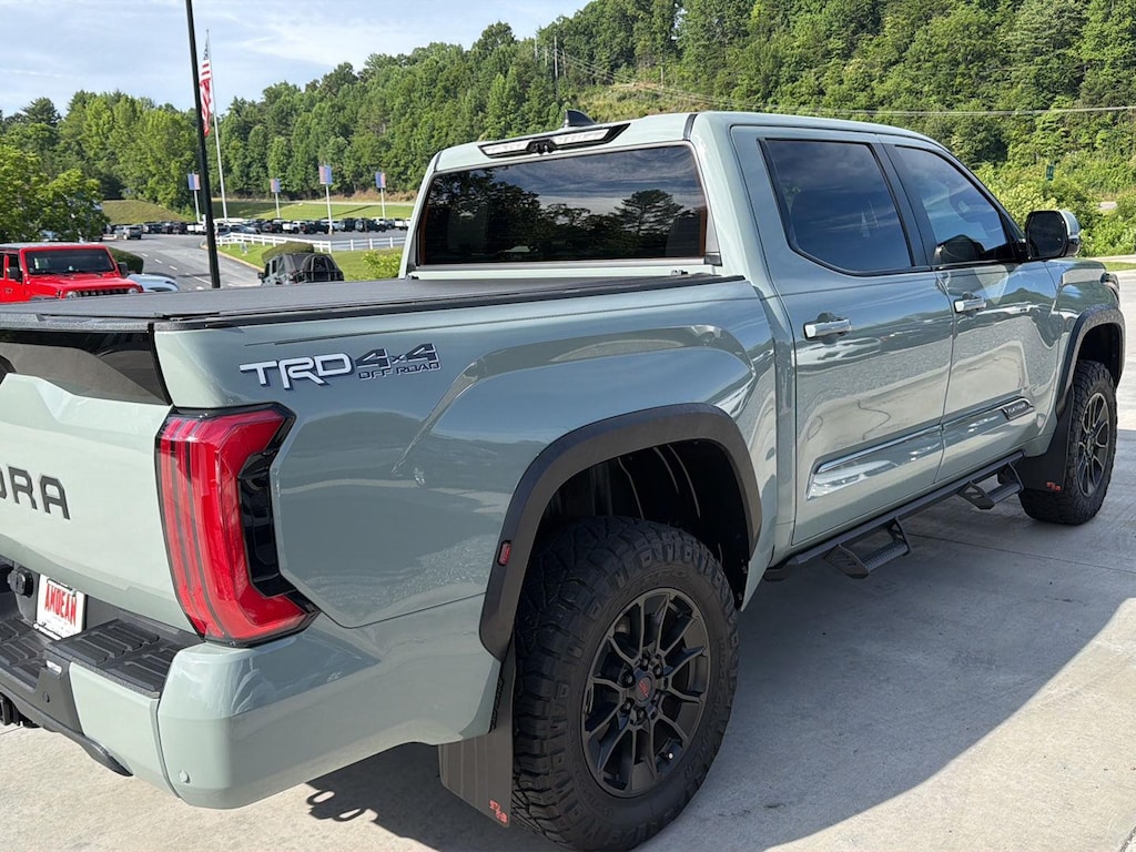 Used 2025 Toyota Tundra Platinum CrewMax