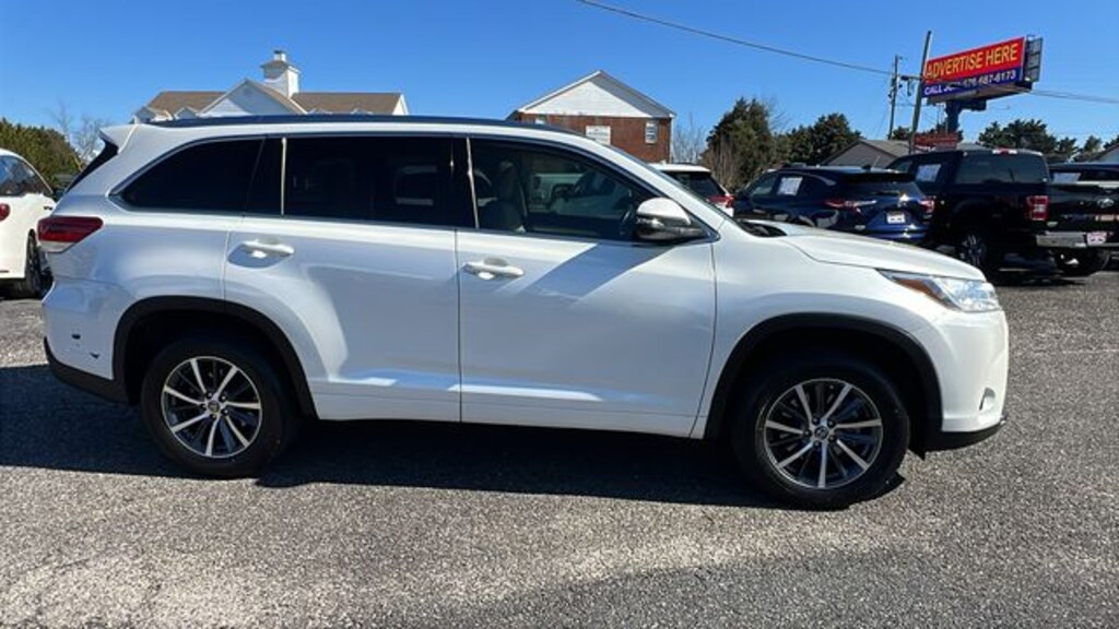 Used 2018 Toyota Highlander SUV