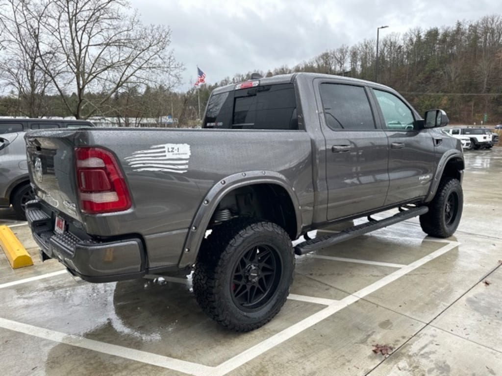 New 2024 Ram 1500 BIG HORN CREW CAB 4X4 5'7 BOX For Sale Franklin NC