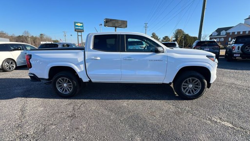 Used 2024 Chevrolet Colorado LT Truck