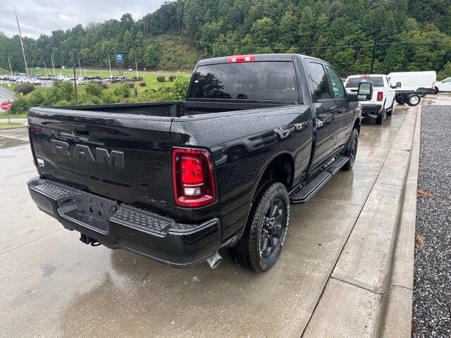 2026 Ram 2500 Big Horn photo 3