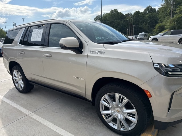 Used 2022 Chevrolet Tahoe High Country with VIN 1GNSKTKL7NR176100 for sale in Franklin, NC