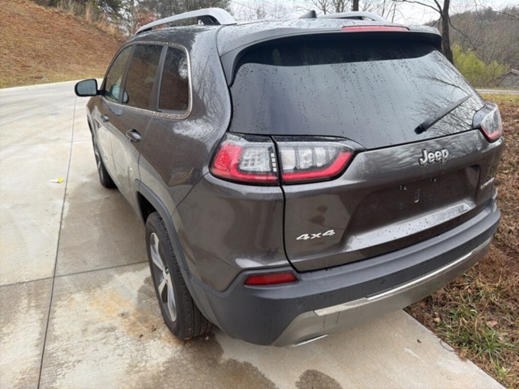 Used 2019 Jeep Cherokee Limited SUV