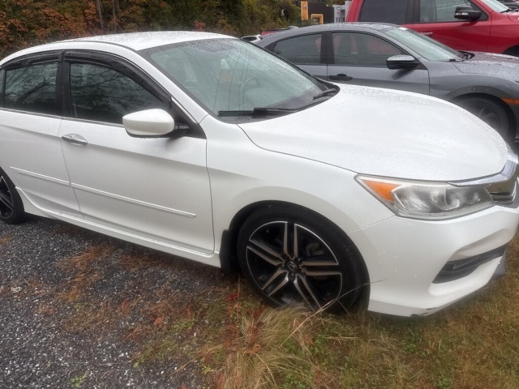 Used 2018 Honda Civic Sport Touring Hatchback
