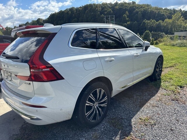 2022 Volvo XC60 Inscription photo 2