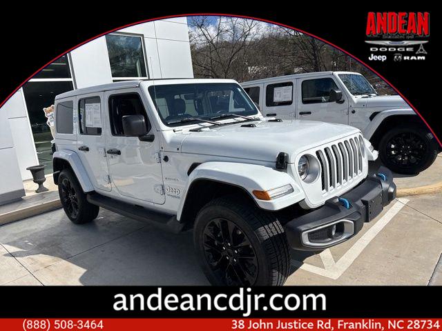 Bright White Clearcoat 2022 Jeep Wrangler 4xe Sahara 4WD SUV / Crossover Four-Wheel Drive 8-Speed Automatic